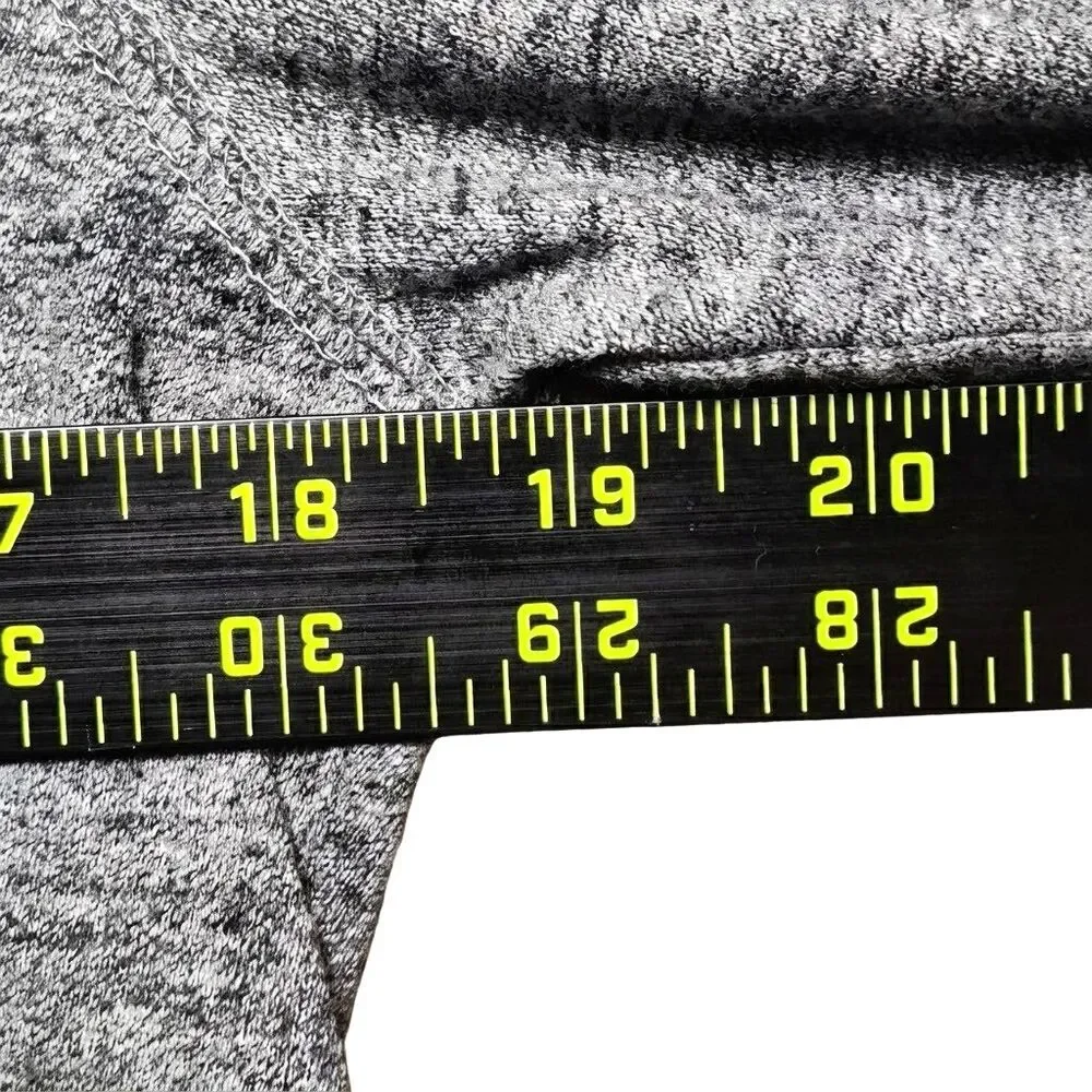 Nike Hoodie Women’s Medium Gray Just Do It Swoosh Pullover Sweatshirt